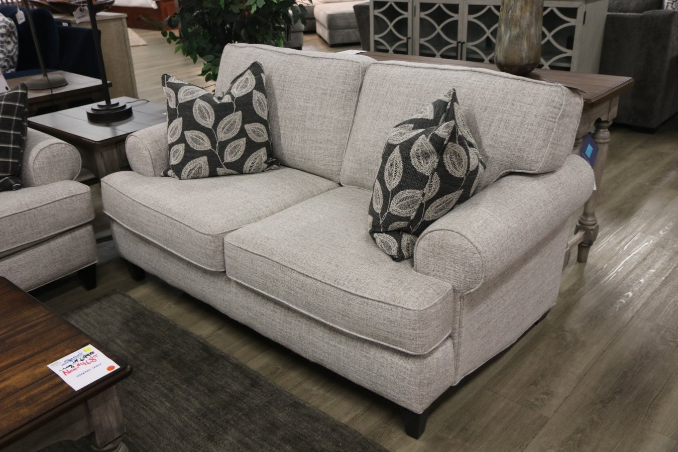 467 Stanton Loveseat - Sequoia Toast