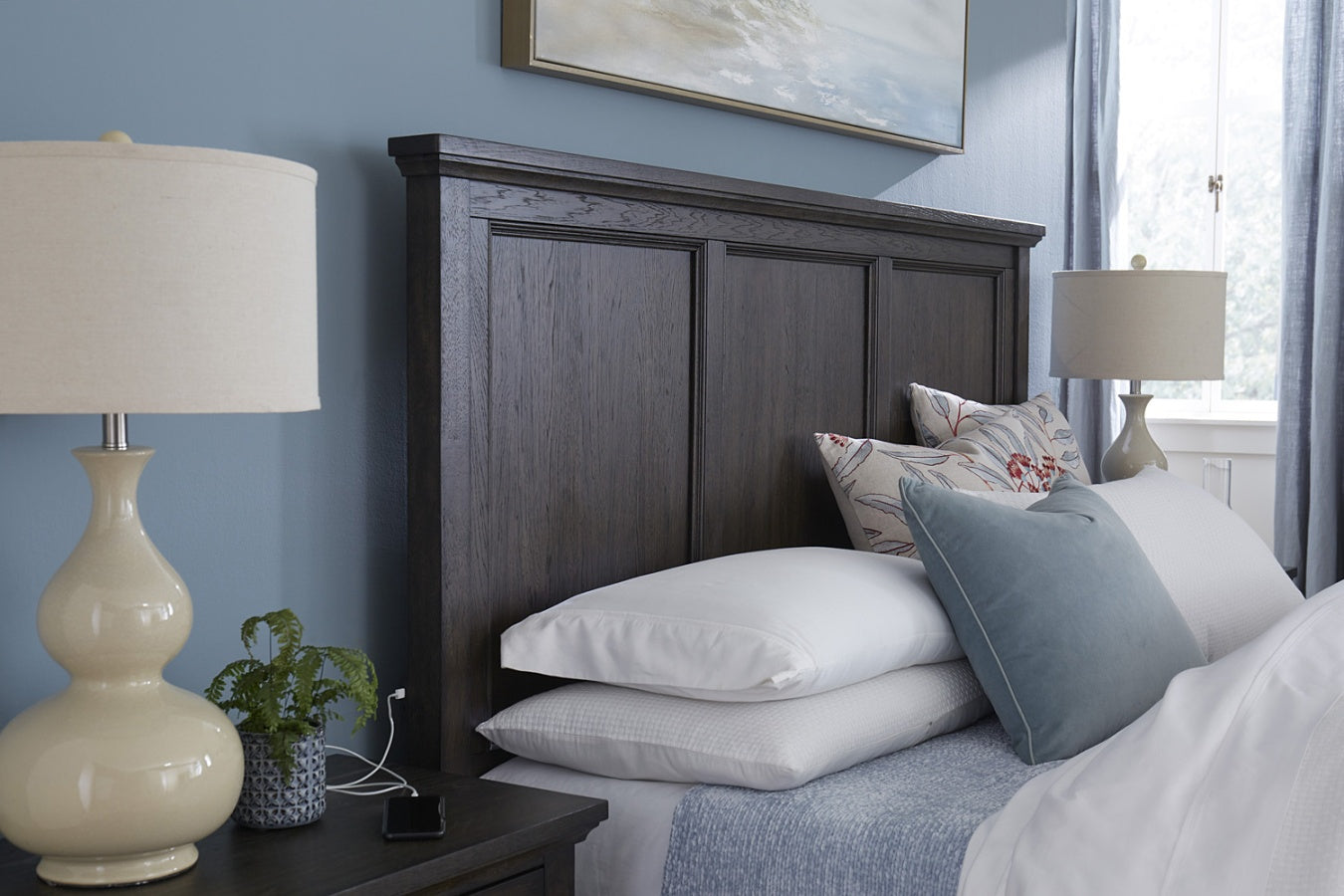 Cambridge Cracked Pepper Panel Bed