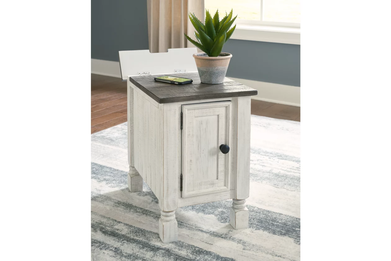 Havalance Chairside End Table