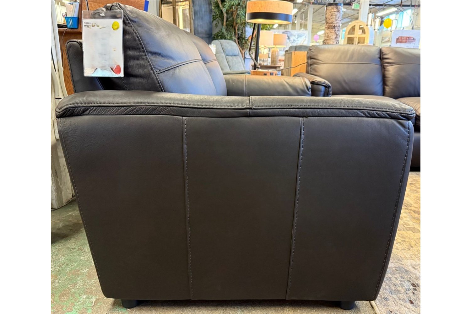 Oslo Mountain Loveseat