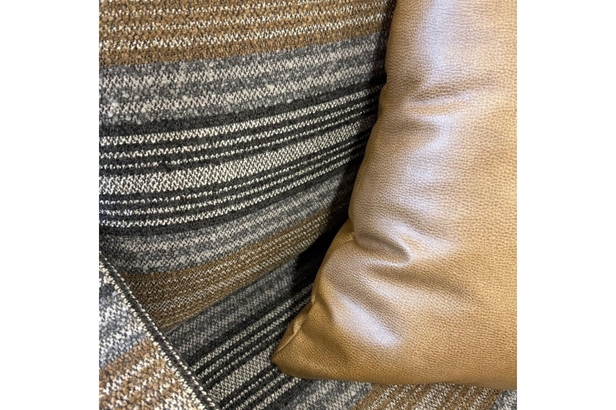 Fastbreak Roxy Swivel Chair